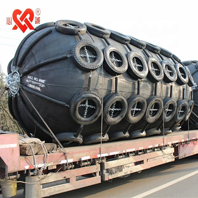 Hitam Hot Galvanizing Yokohama Pneumatic Fenders 50kPa - 80kPa Tekanan Kerja