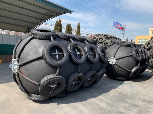 Yokohama Cylindrical Pneumatic Fenders - Dapat disesuaikan hingga 4,5m