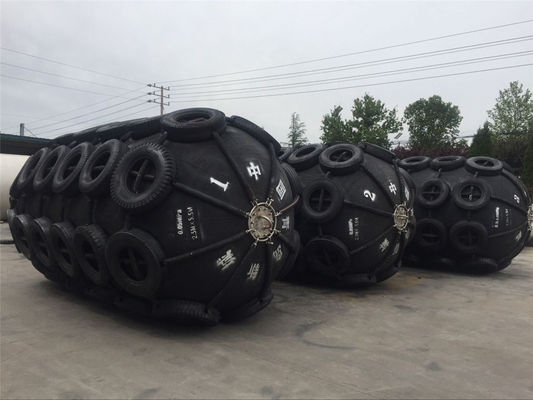 Flexible Lightweight Pneumatic Boat Fenders / Pneumatic Marine Cushions dengan Kapasitas Tekanan