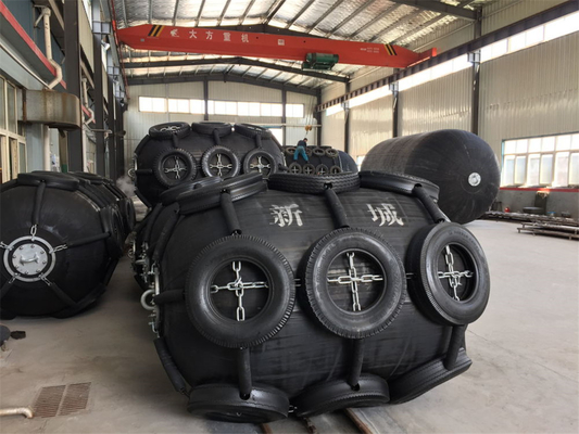 Ketahanan Tinggi Bumper Laut Inflatable Kinerja yang sangat baik untuk Kapal