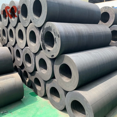 10 - 1000kg Fender Karet Silinder Absorber Energi Tinggi Melindungi Lingkungan Laut