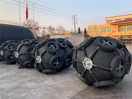 Garansi 2 Tahun Yokohama Pneumatic Fenders dengan bahan karet dan Hot Galvanizing Flange