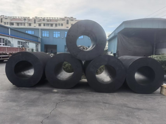 60-85HA Kekerasan Fender Karet Silinderik untuk penyerapan energi dampak