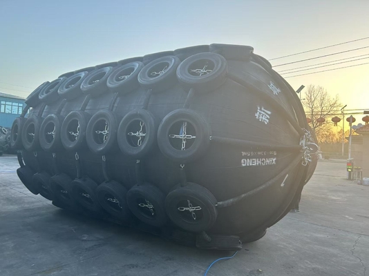 Pneumatic Marine Fenders 3.3x6.5m Karet Alam Desain Yokohama