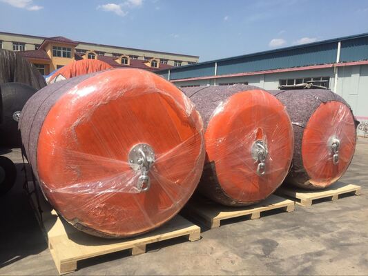 Fender Busa EVA Padat Menawarkan Perlindungan Permukaan Bebas Gores untuk Pelabuhan dan Kapal Laut Didukung Garansi 24 Bulan