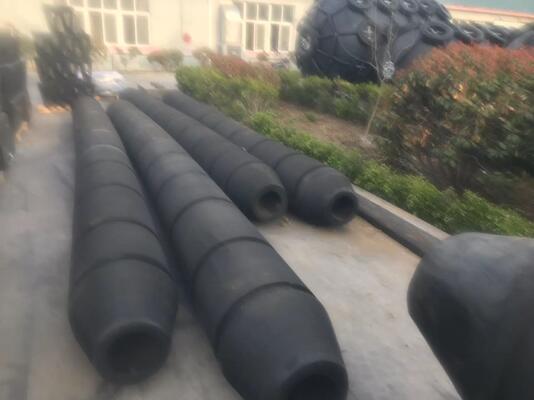 Fender Roller Tugboat Low Maintenance Tinggi 200mm 450mm Dirancang untuk Mengurangi Biaya Pemeliharaan dan Meningkatkan Keselamatan Tugboat